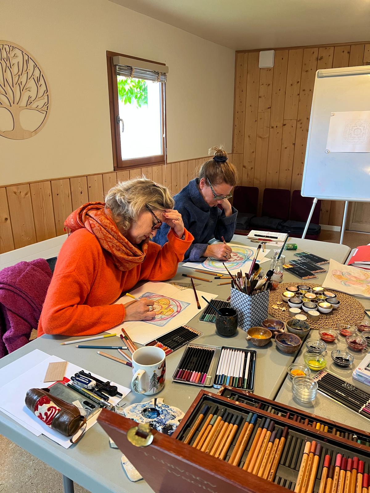 Aquarell und intuitives Gestalten mit Maria in den französischen Pyrenäen